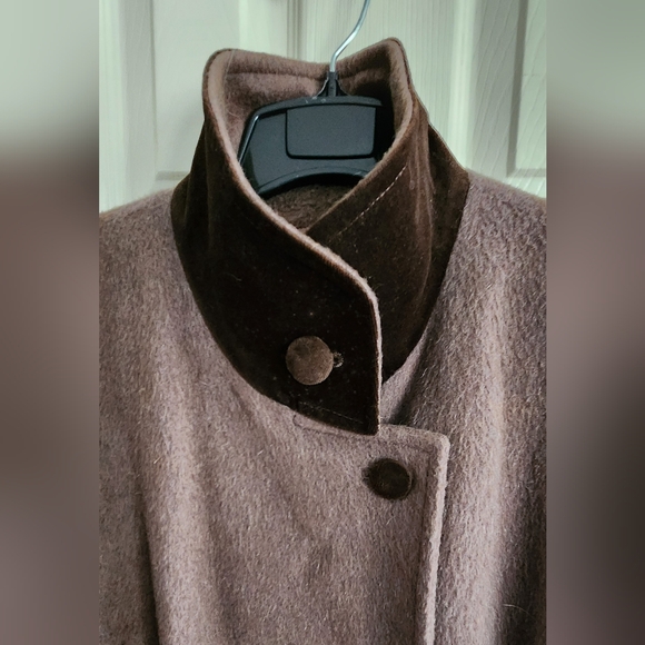 Vintage C&A Women's Pure Wool/Mohair Camel Brown Double Breasted Coat - Picture 3 of 10